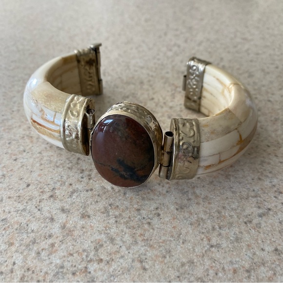 Gemstone Bracelet - Picture 2 of 7